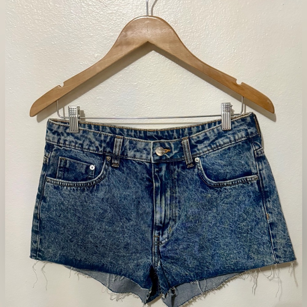 H&M Acid Wash Denim Jean Shorts - Blue
